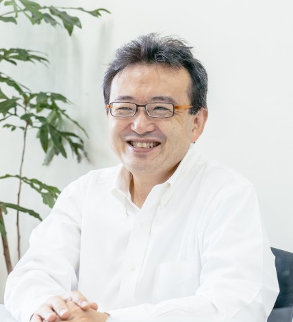 村上 敬亮 氏